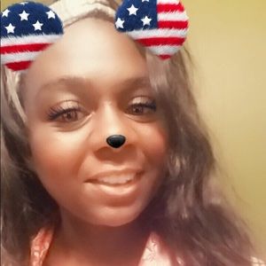 Meet your Posher, Capricia